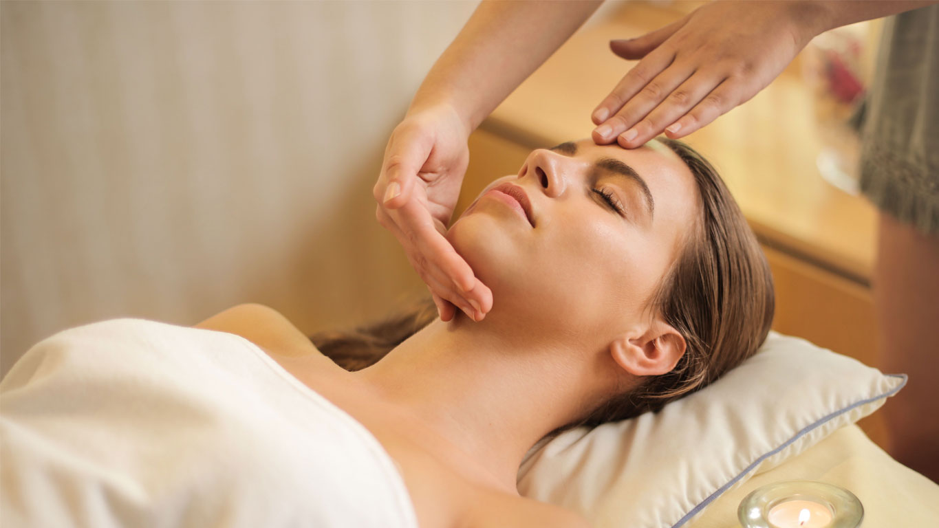 Read more about the article Indian Head Massage